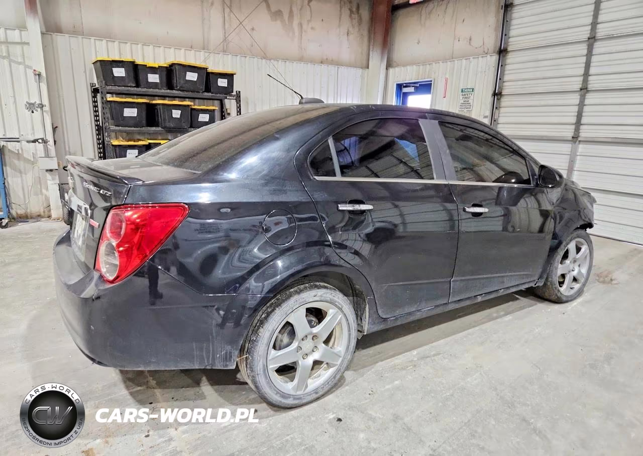 2015 Chevrolet Sonic Ltz VIN:1G1JE5SB5F4107640 - 3
