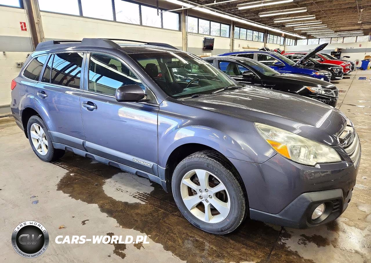 2014 Subaru Outback 2.5I Premium VIN:4S4BRBCC7E3217613 - 4