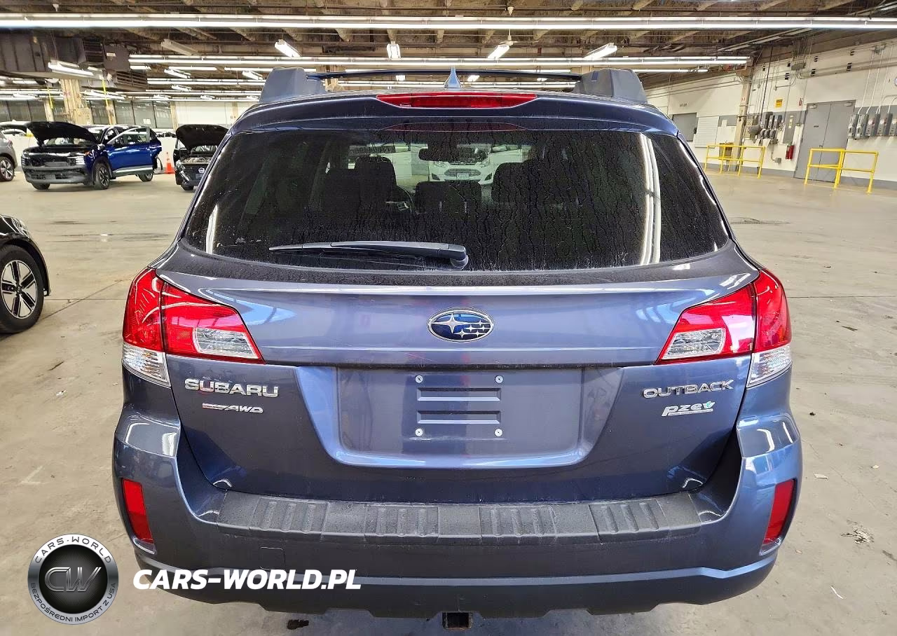 2014 Subaru Outback 2.5I Premium VIN:4S4BRBCC7E3217613 - 6