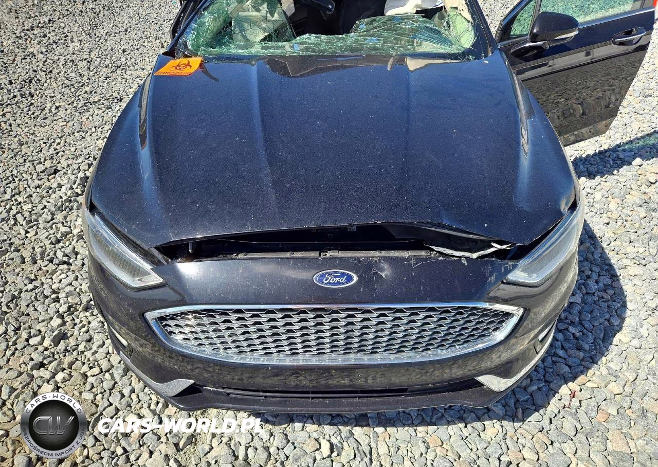 2019 Ford Fusion Titanium VIN:3FA6P0RU8KR260795 - 11