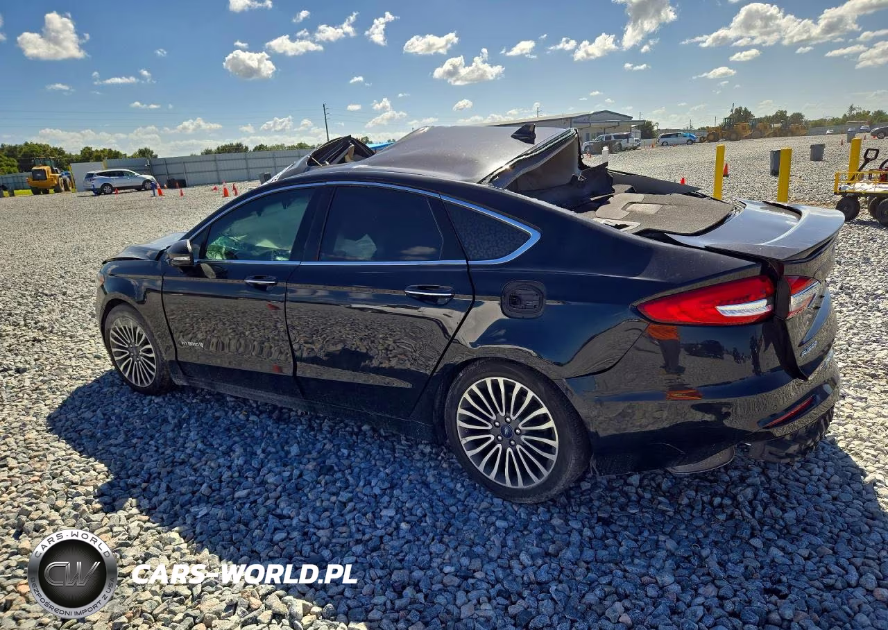 2019 Ford Fusion Titanium VIN:3FA6P0RU8KR260795 - 2