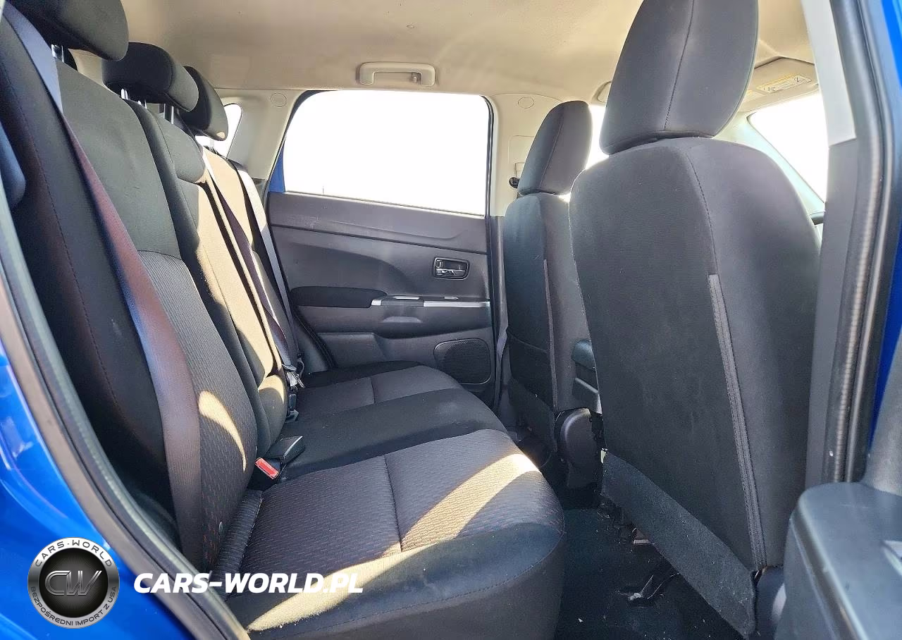 2019 Mitsubishi Outlander Sport Es VIN:JA4AP3AU0KU033900 - 10