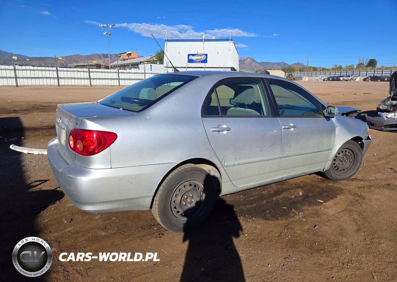 2007 Toyota Corolla Le VIN:JTDBR32E970103825 - 3