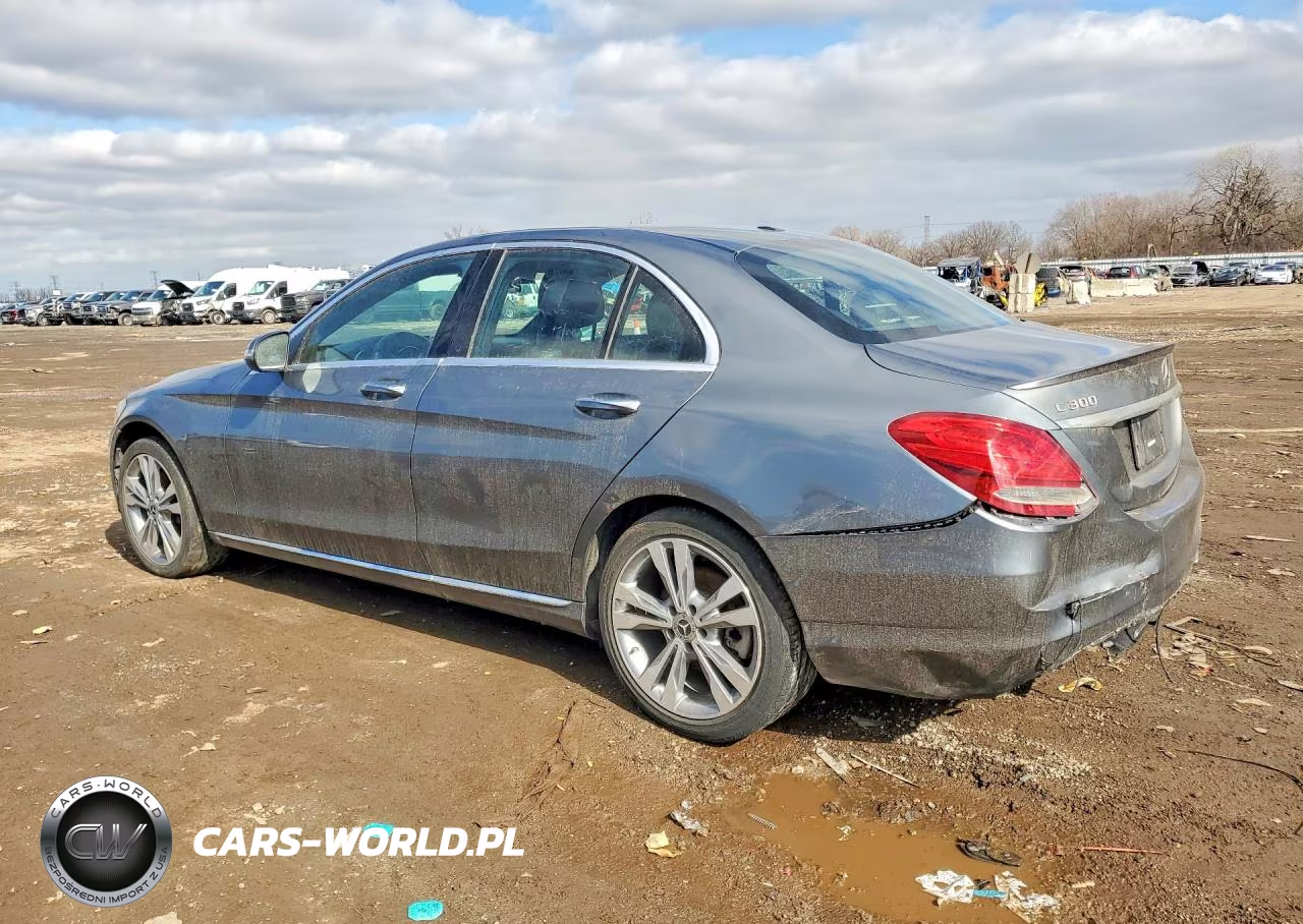 2018 Mercedes-Benz C 300 4Matic VIN:55SWF4KB1JU281046 - 2
