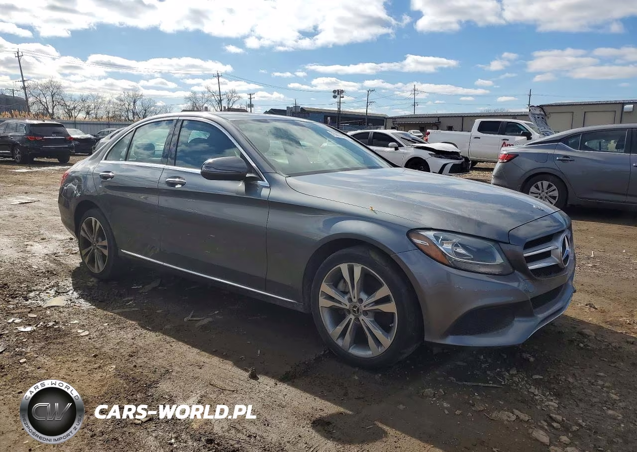 2018 Mercedes-Benz C 300 4Matic VIN:55SWF4KB1JU281046 - 4