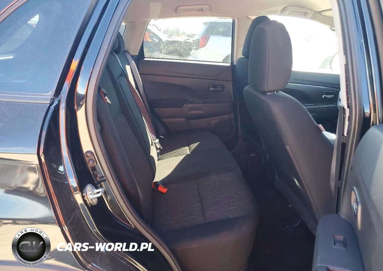 2025 Mitsubishi Outlander Sport S VIN:JA4ARUAU2SU010182 - 11