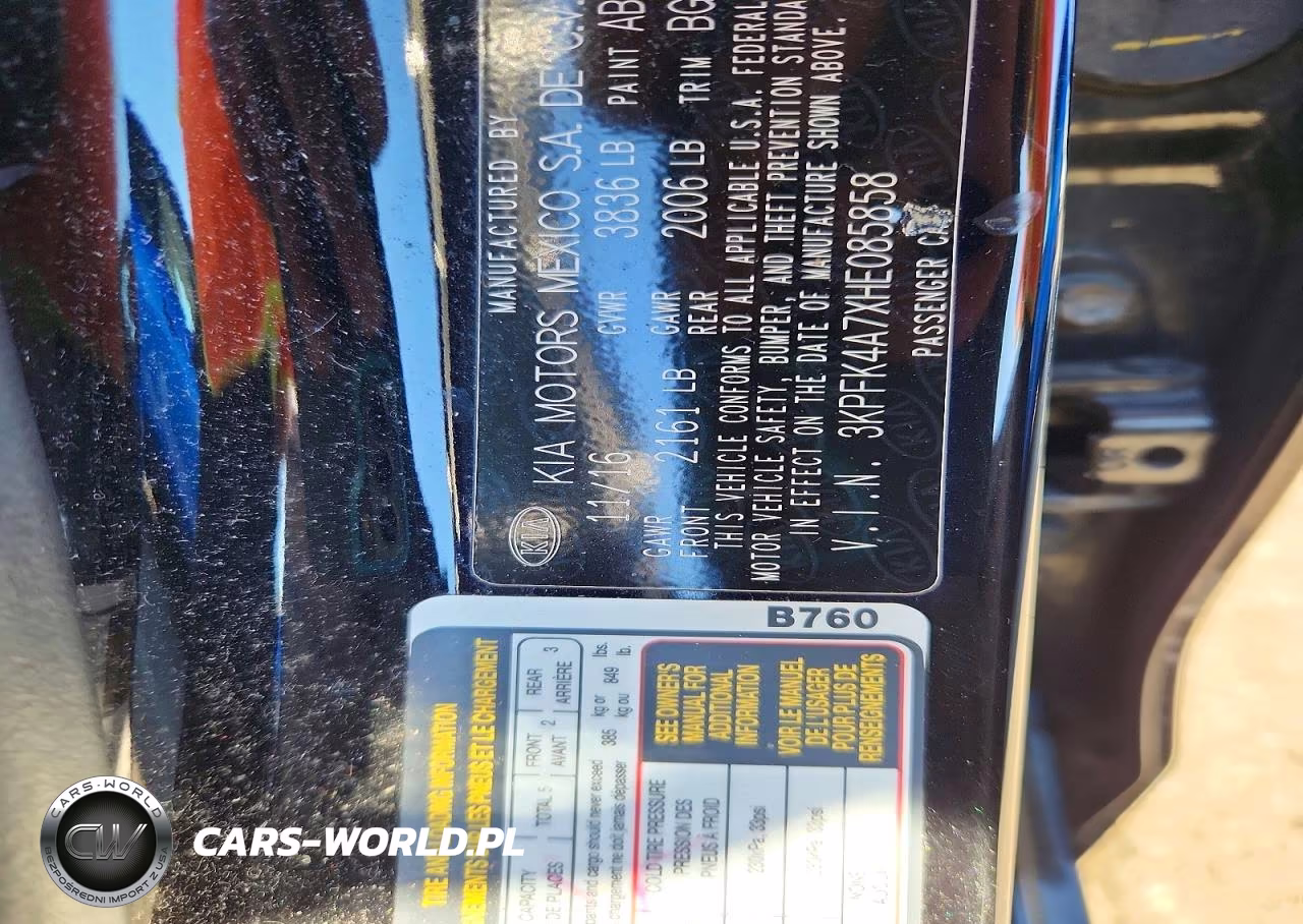 2017 Kia Forte Lx VIN:3KPFK4A7XHE085858 - 12