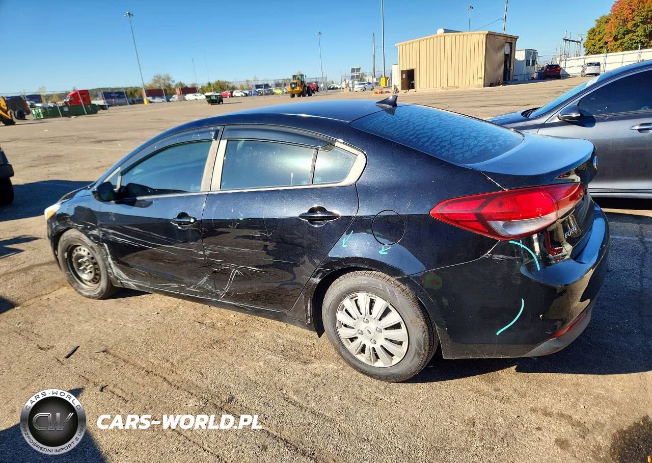 2017 Kia Forte Lx VIN:3KPFK4A7XHE085858 - 2