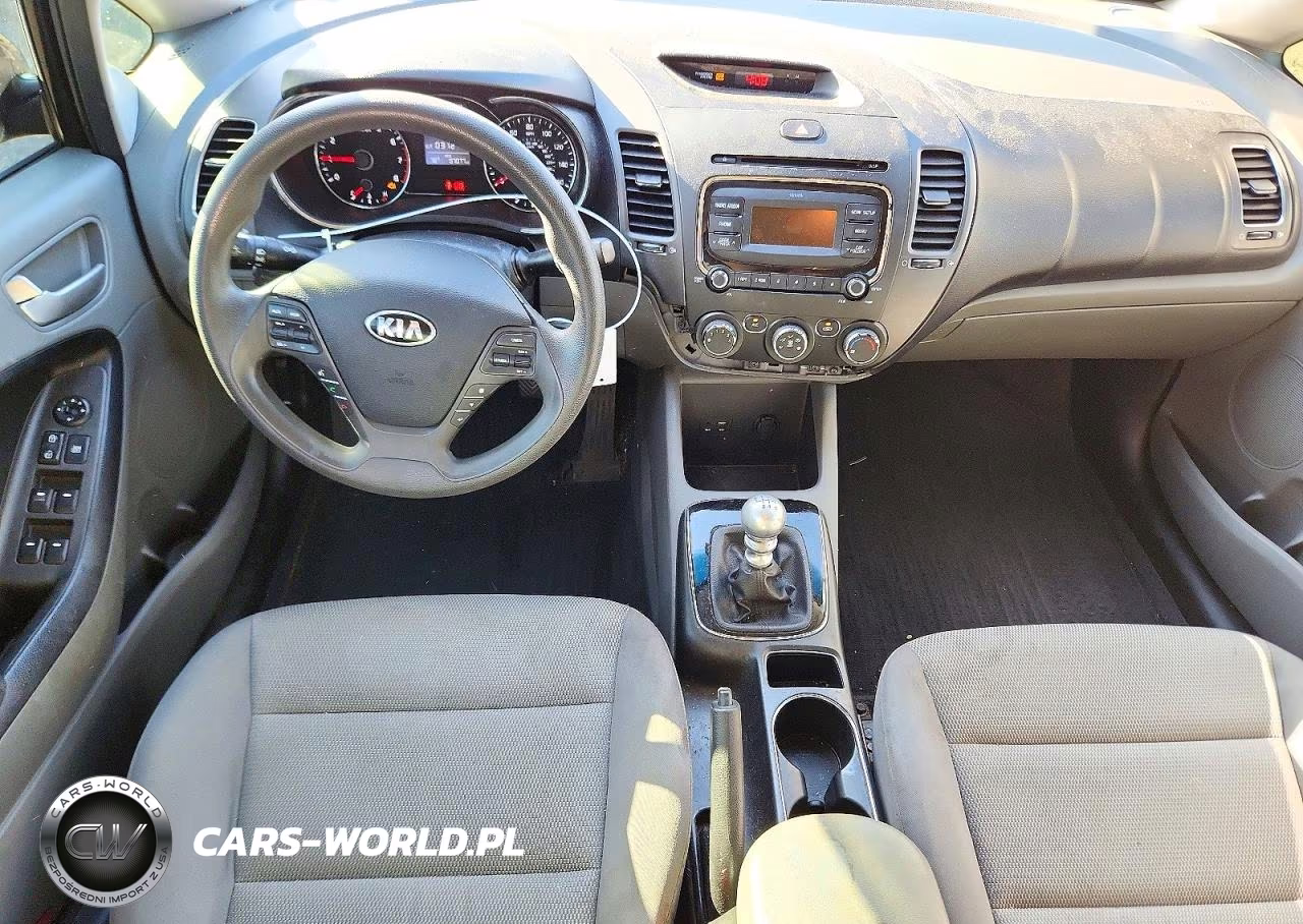 2017 Kia Forte Lx VIN:3KPFK4A7XHE085858 - 8