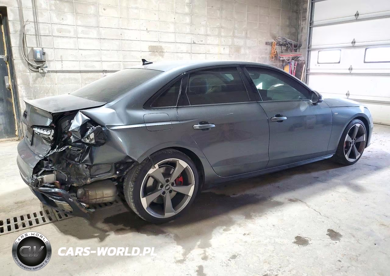 2023 Audi A4 Premium Plus 45 VIN:WAUEAAF45PA012987 - 3