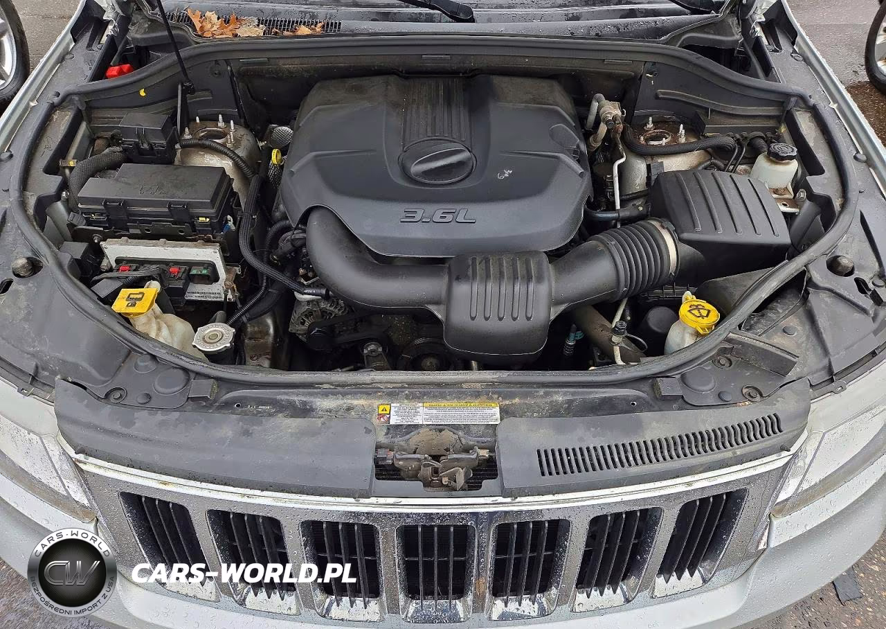 2011 Jeep Grand Cherokee Limited VIN:1J4RR5GG0BC745419 - 12