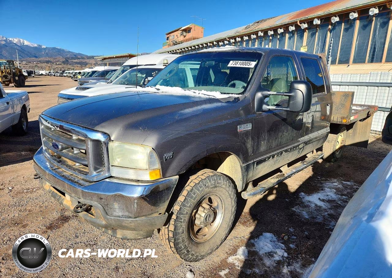 2003 Ford F250 Flatbed Truck