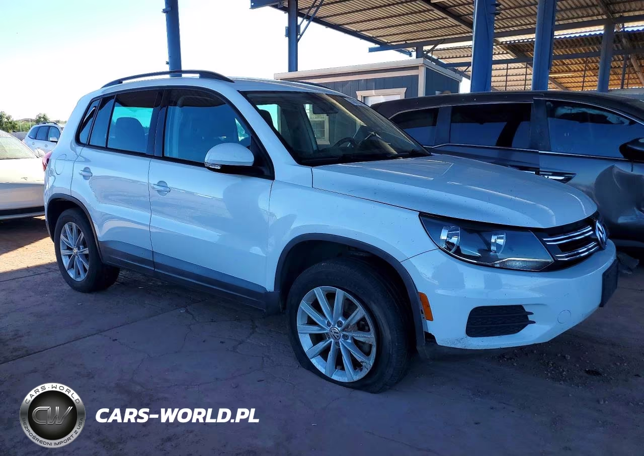 2015 Volkswagen Tiguan S VIN:WVGBV7AX4FW585228 - 4
