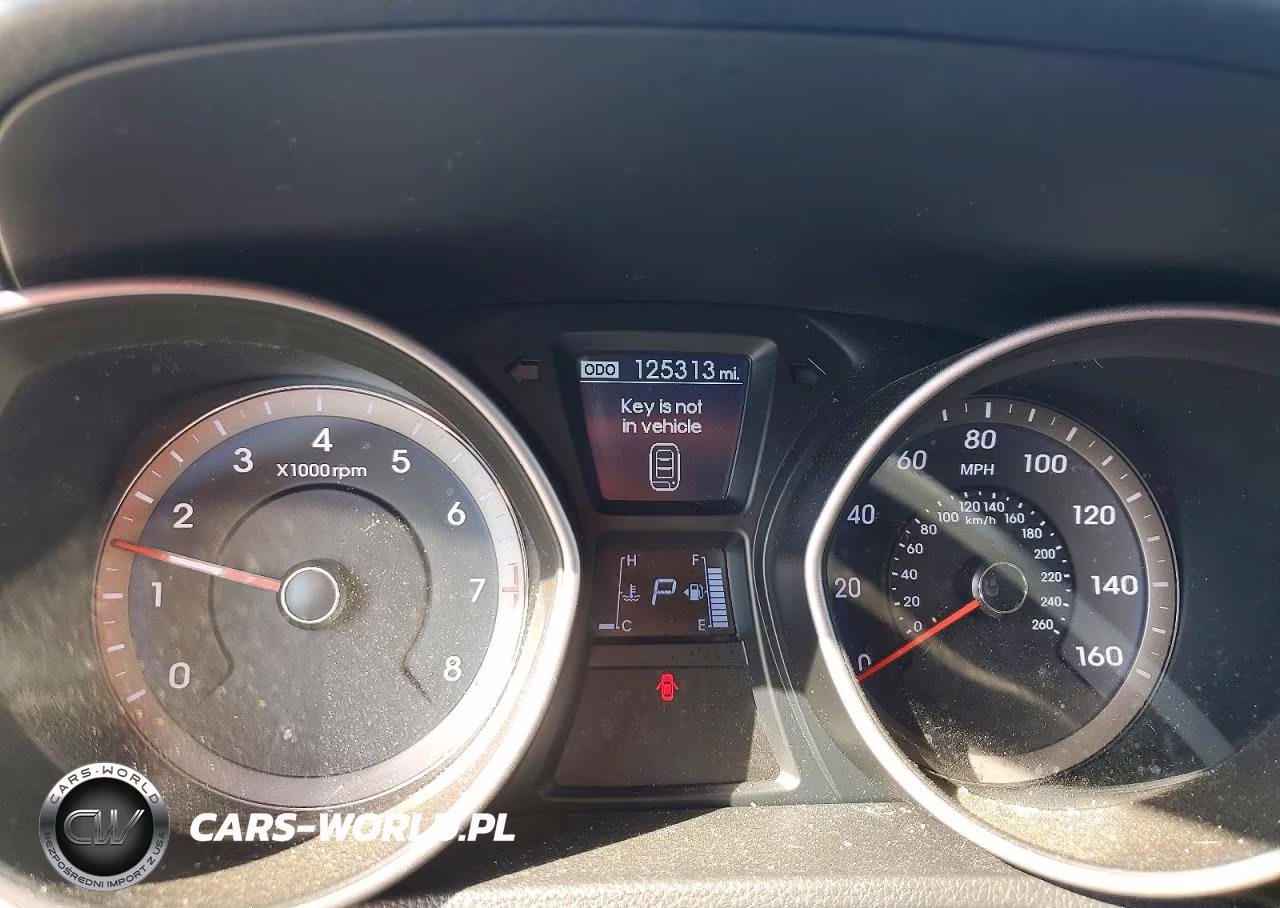 2014 Hyundai Elantra Gt Base VIN:KMHD35LH8EU219873 - 9