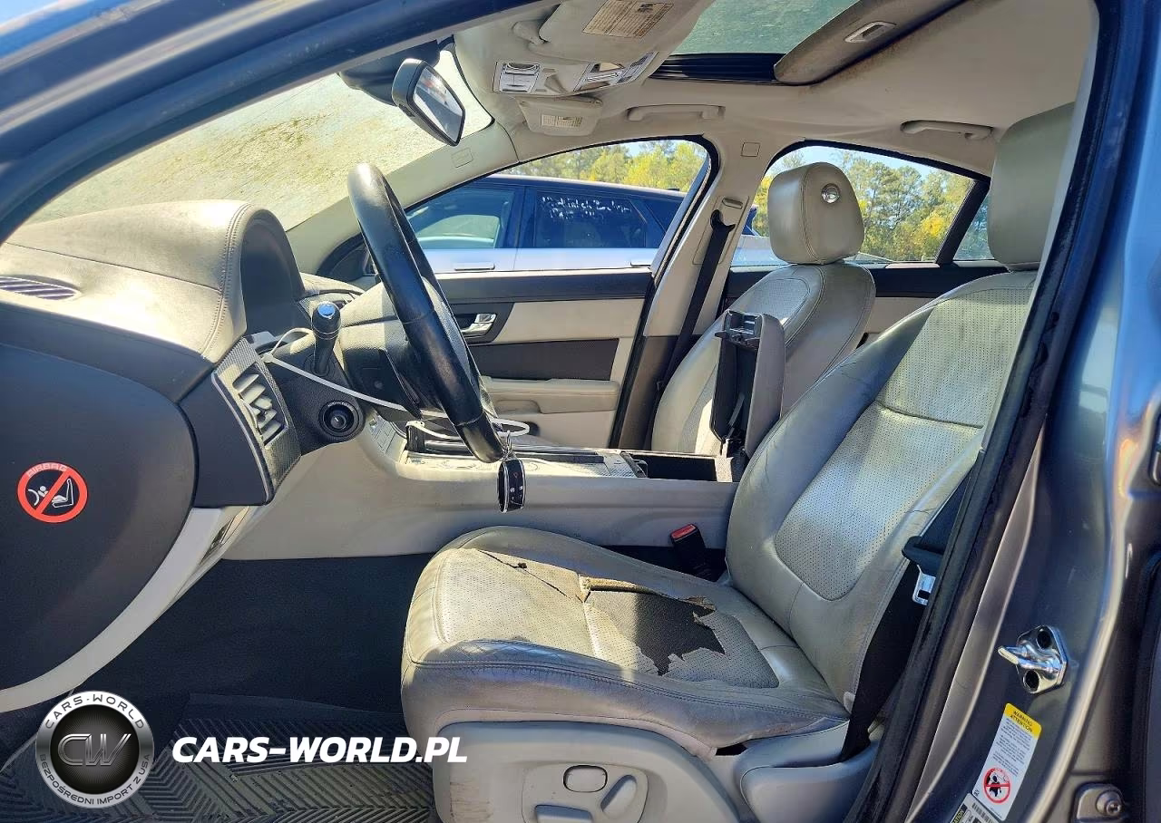 2010 Jaguar Xf Premium VIN:SAJWA0GB1ALR56250 - 7