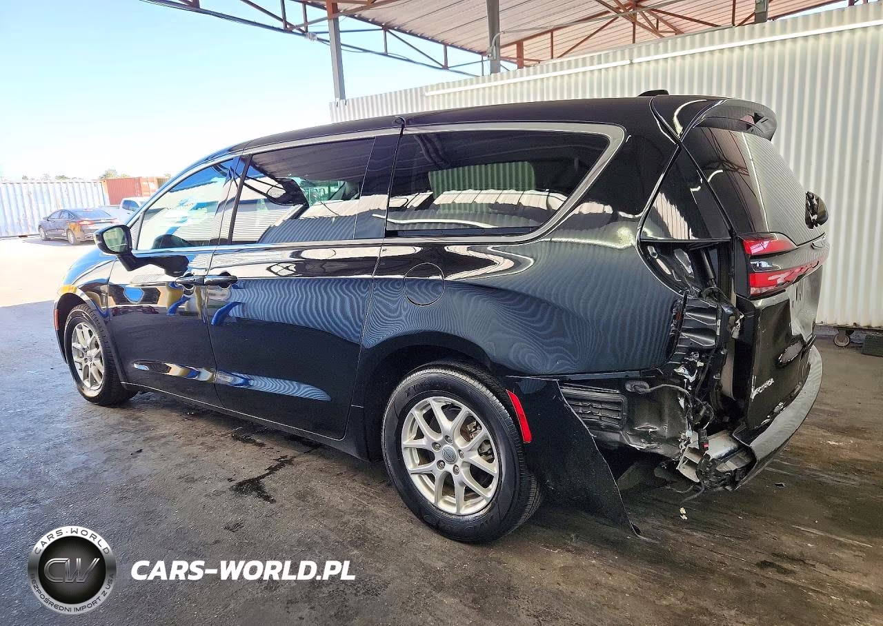 2024 Chrysler Pacifica Touring L VIN:2C4RC1BG6RR155329 - 2