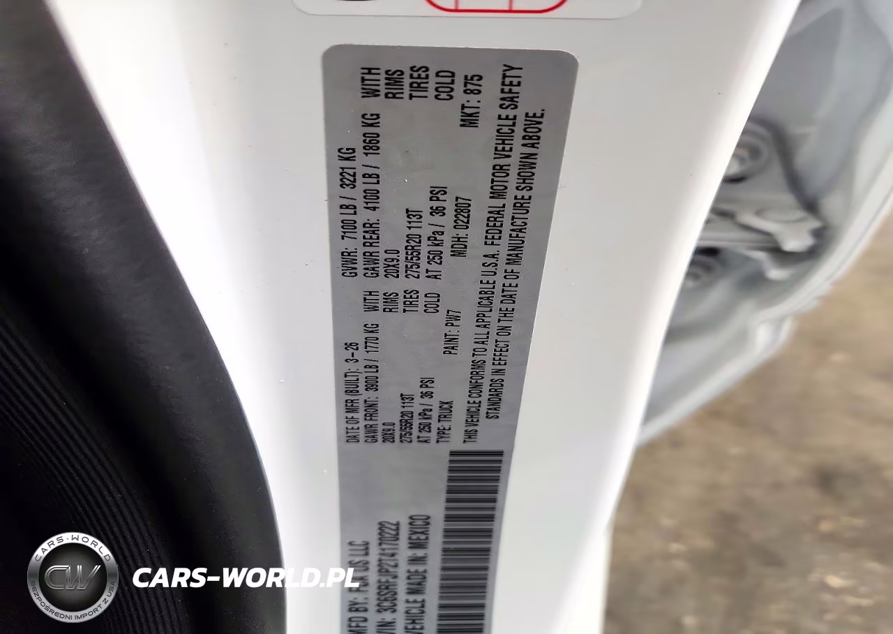 2026 Ram 1500 Laramie VIN:3C6SRFJP2T4170222 - 13