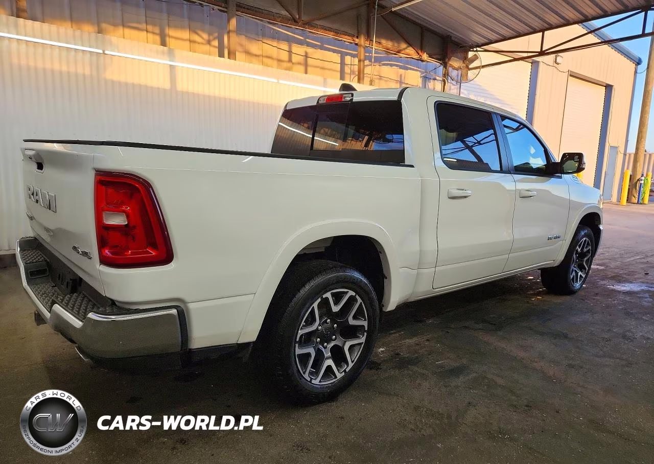 2026 Ram 1500 Laramie VIN:3C6SRFJP2T4170222 - 3