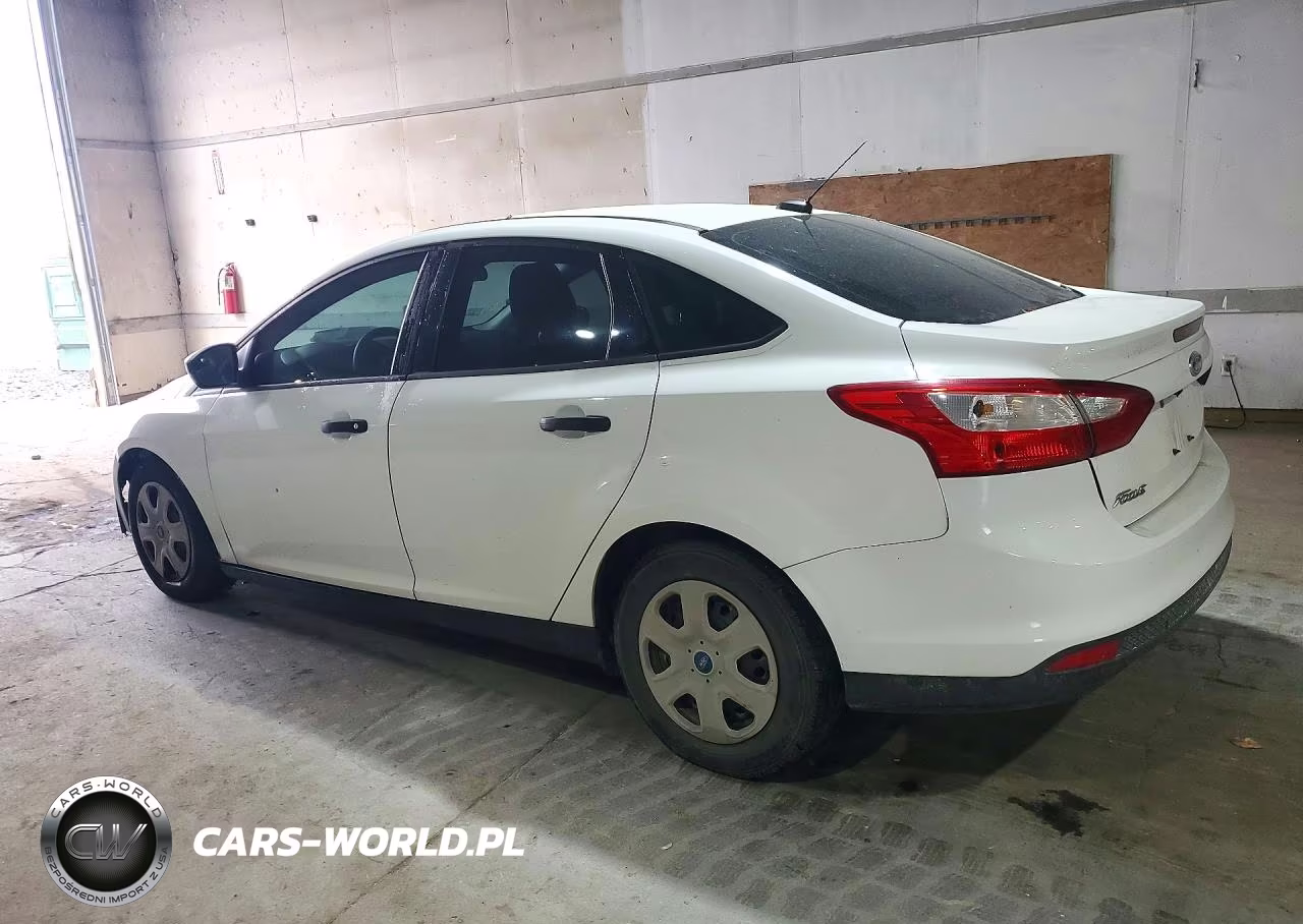 2012 Ford Focus VIN:1FAHP3E28CL303773 - 2