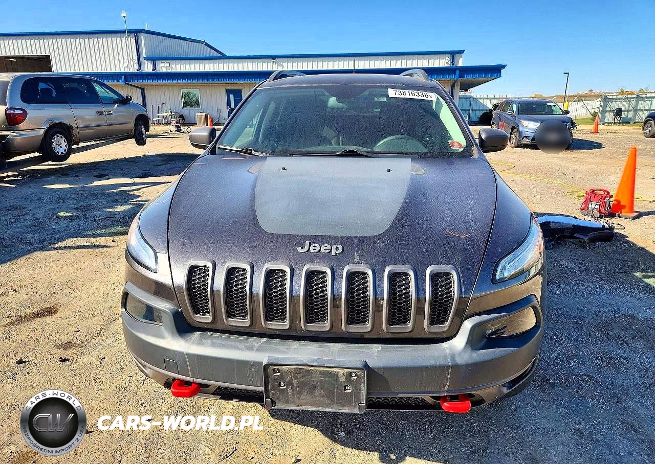 2017 Jeep Cherokee Trailhawk VIN:1C4PJMBS8HW618693 - 5