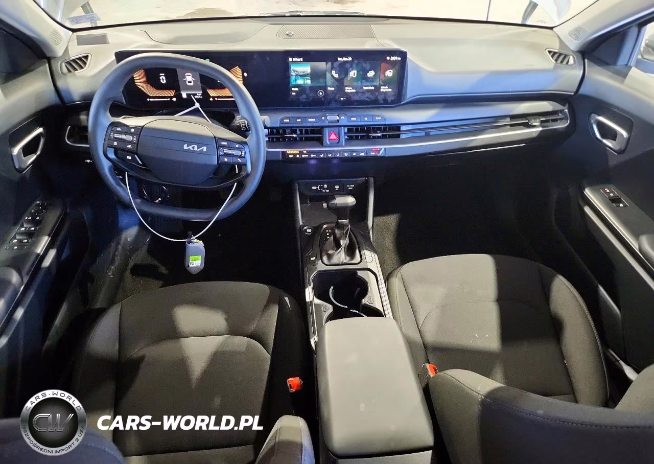 2026 Kia K4 Lxs VIN:3KPFT4DE6TE256699 - 8