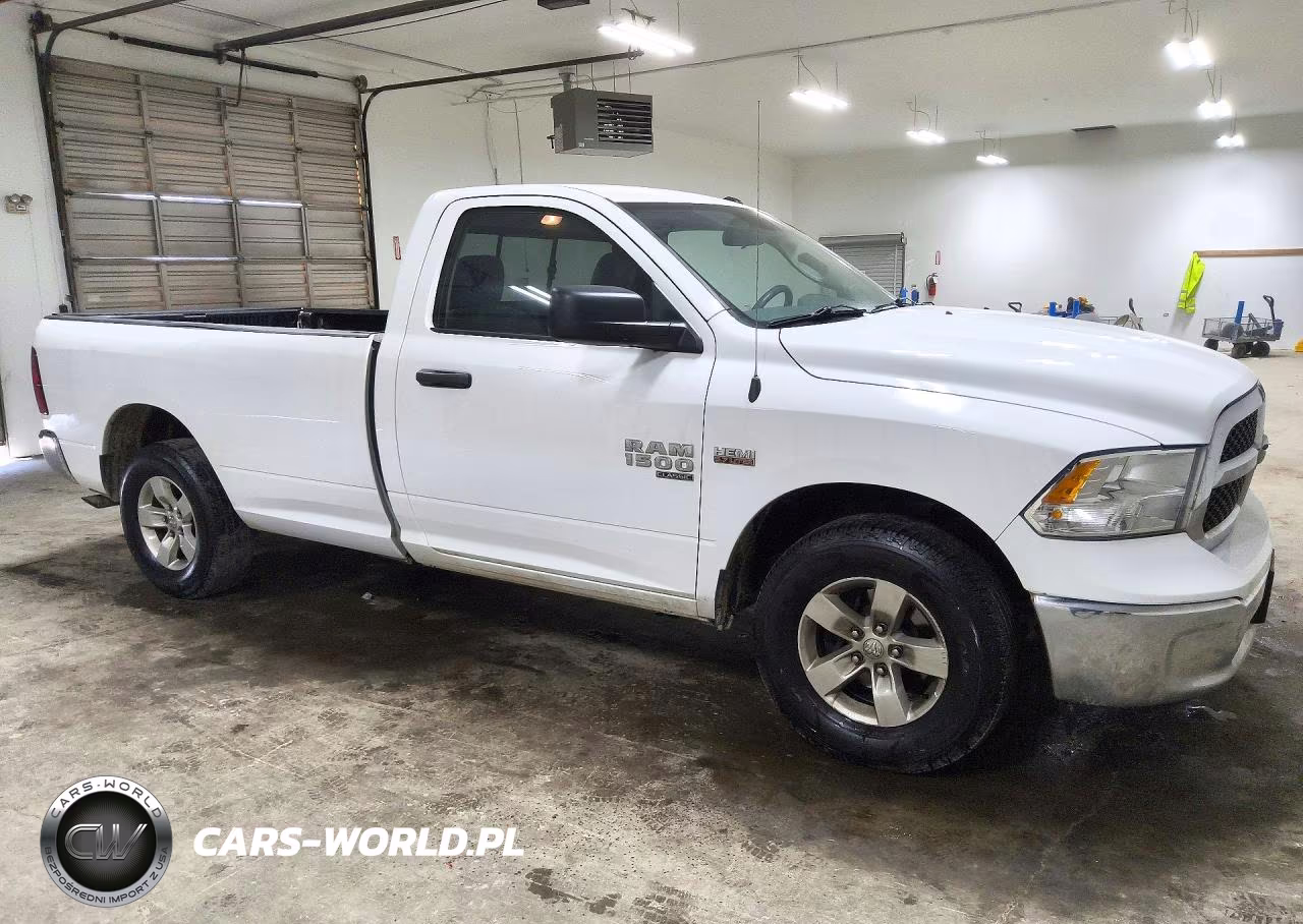 2020 Ram 1500 Classic Tradesman VIN:3C6JR6DT0LG140249 - 4