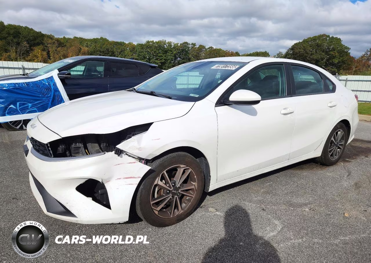 2023 Kia Forte Lxs VIN:3KPF24AD1PE616241 - 1