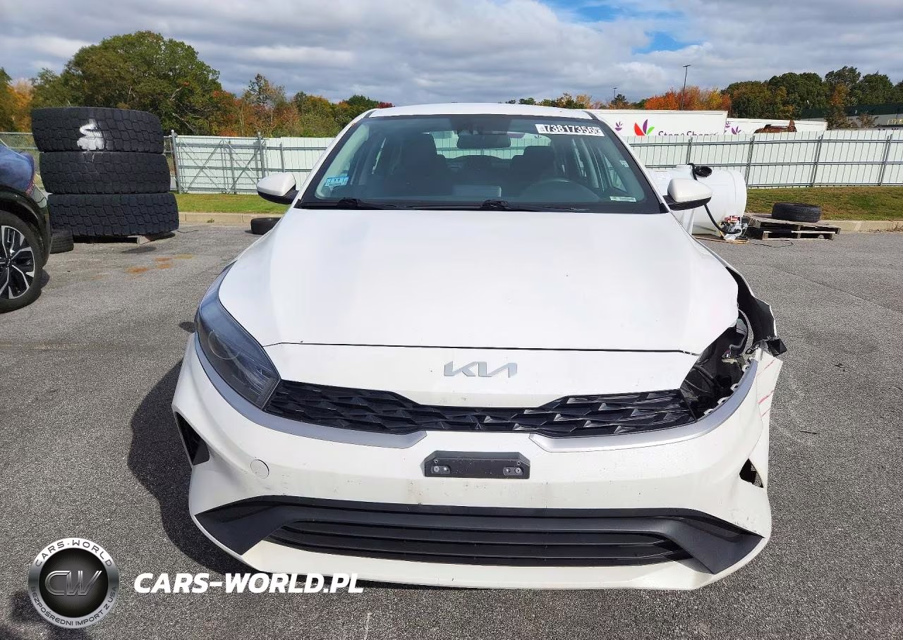2023 Kia Forte Lxs VIN:3KPF24AD1PE616241 - 5