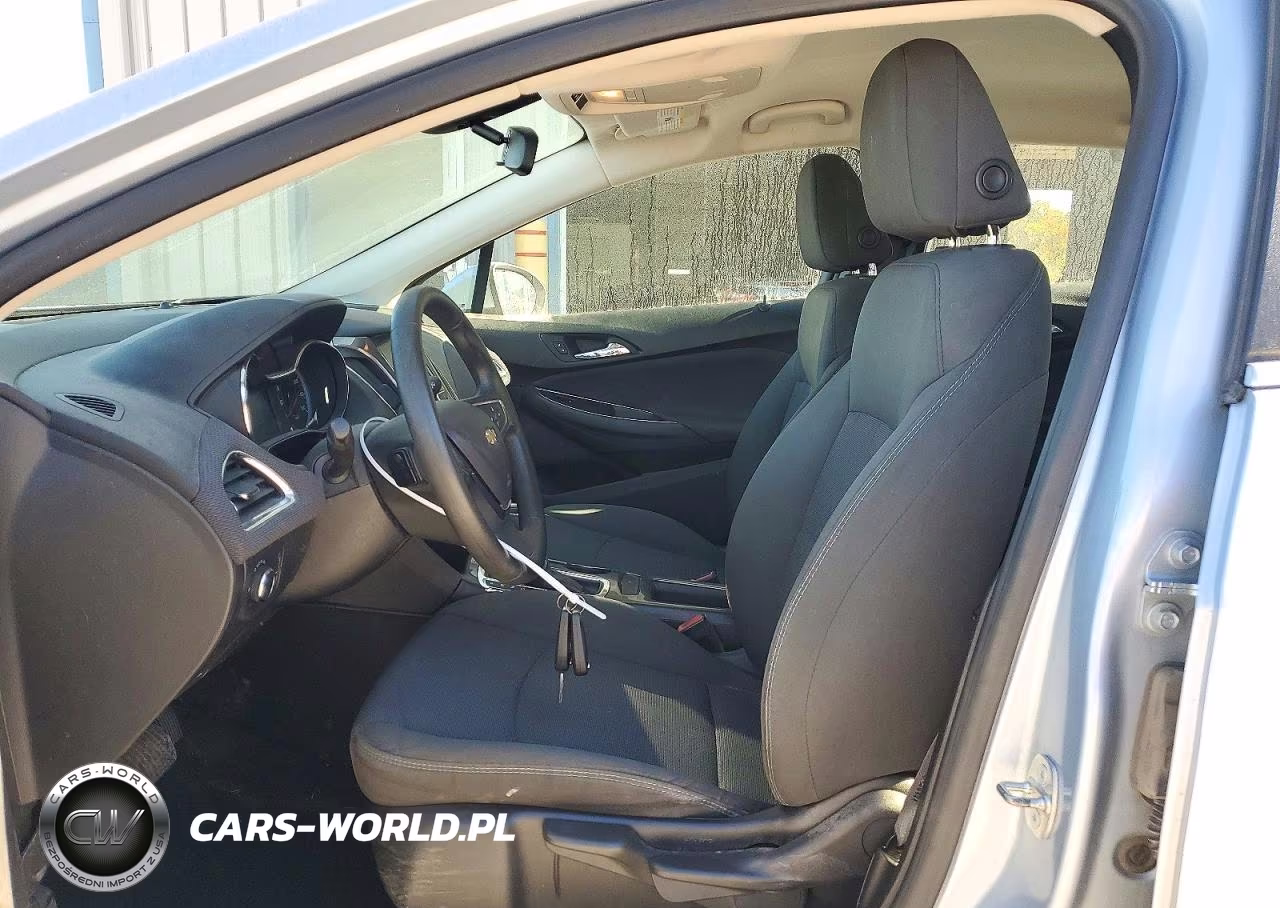 2017 Chevrolet Cruze Lt VIN:1G1BE5SMXH7189551 - 7