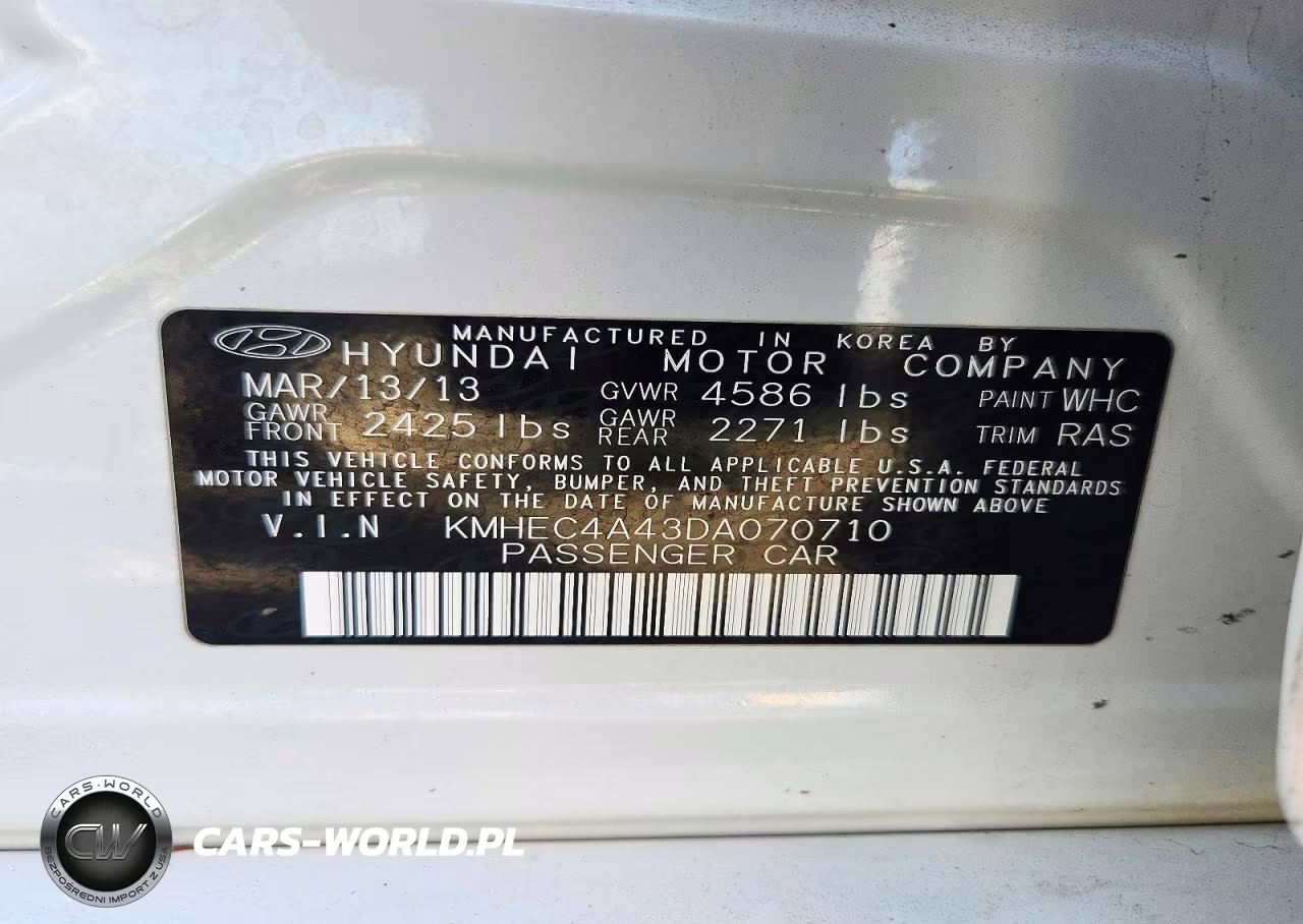 2013 Hyundai Sonata Hybrid VIN:KMHEC4A43DA070710 - 12