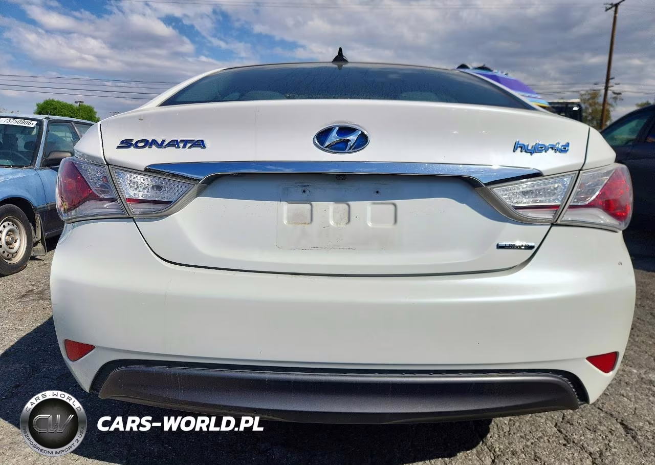 2013 Hyundai Sonata Hybrid VIN:KMHEC4A43DA070710 - 6