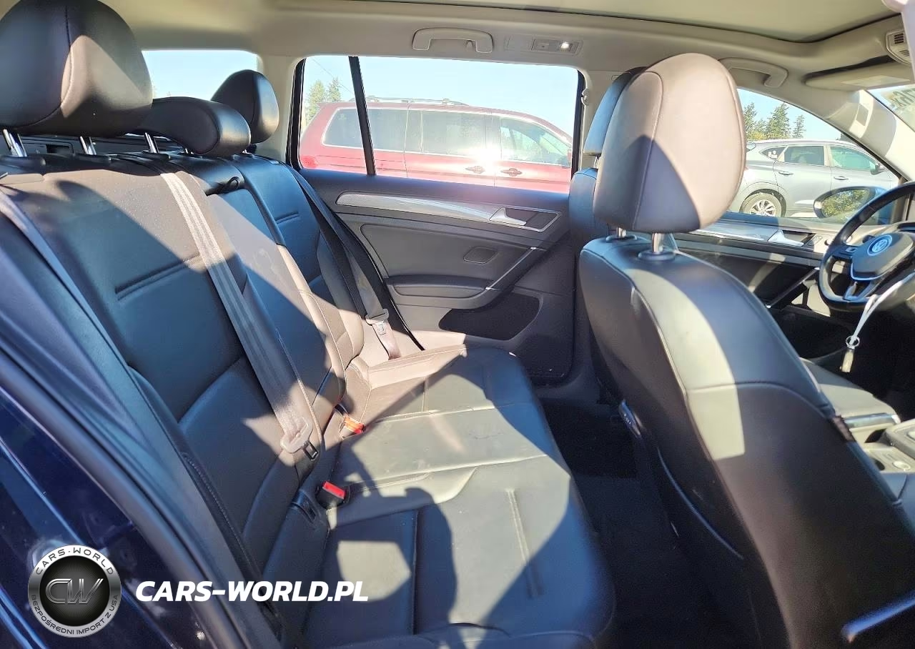 2018 Volkswagen Golf Alltrack S VIN:3VWM17AU1JM766436 - 11