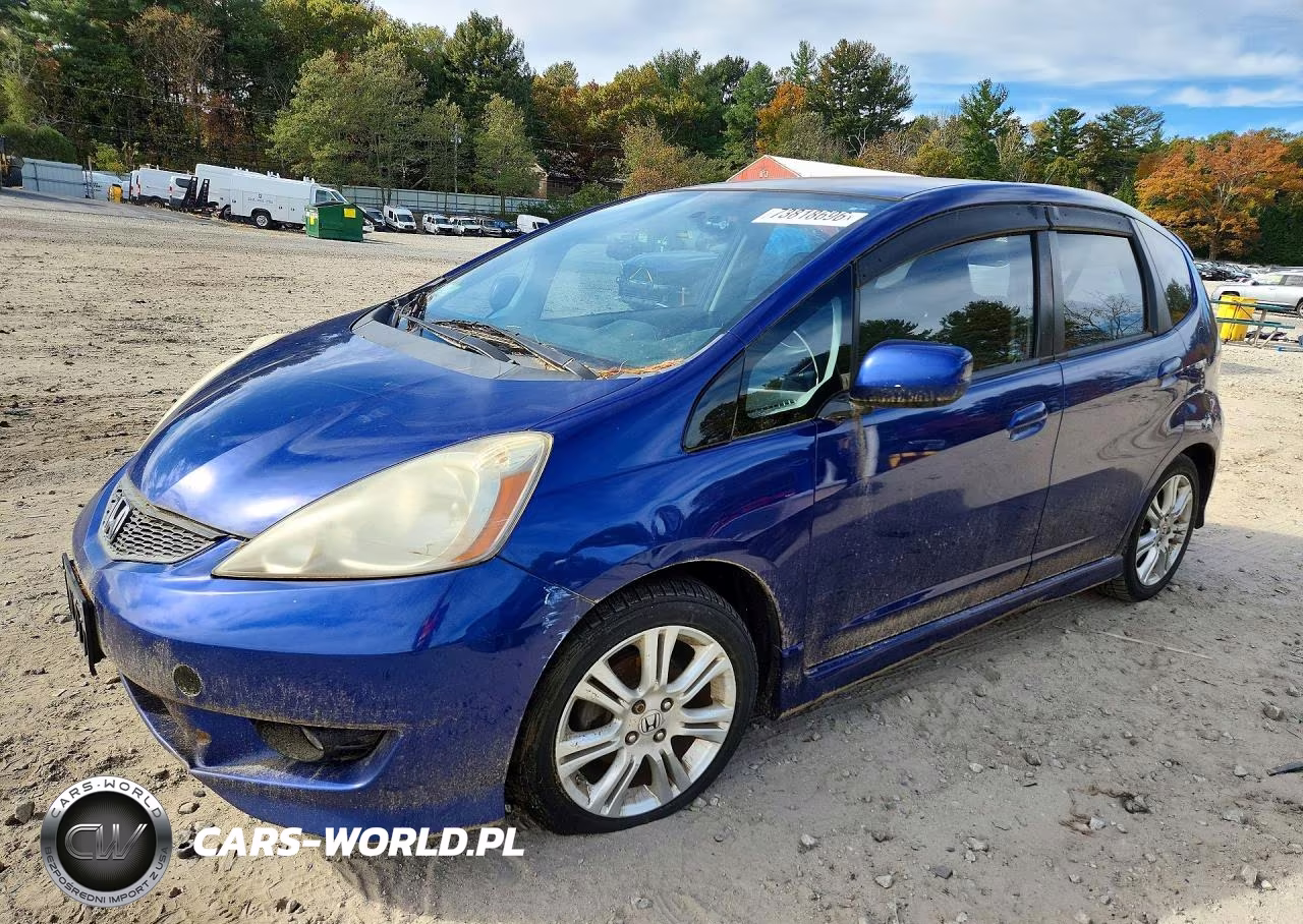 2010 Honda Fit VIN:JHMGE8H47AC023084 - 1