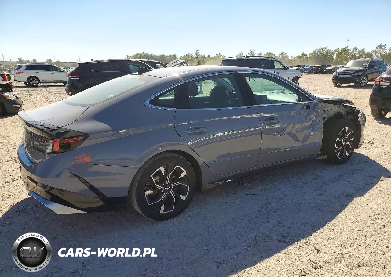 2025 Hyundai Sonata Sel VIN:KMHL64JA1SA446824 - 3