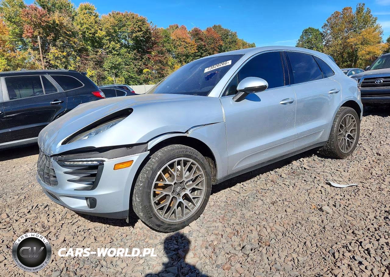 2015 Porsche Macan S