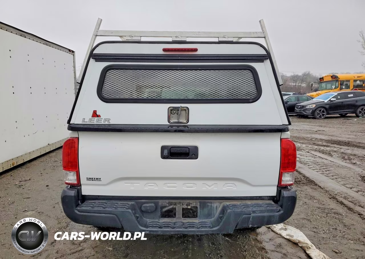 2017 Toyota Tacoma Access Cab VIN:5TFRX5GN0HX097124 - 6