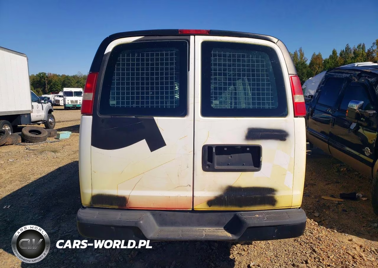 2007 Chevrolet Express VIN:1GCGG25V271104181 - 6