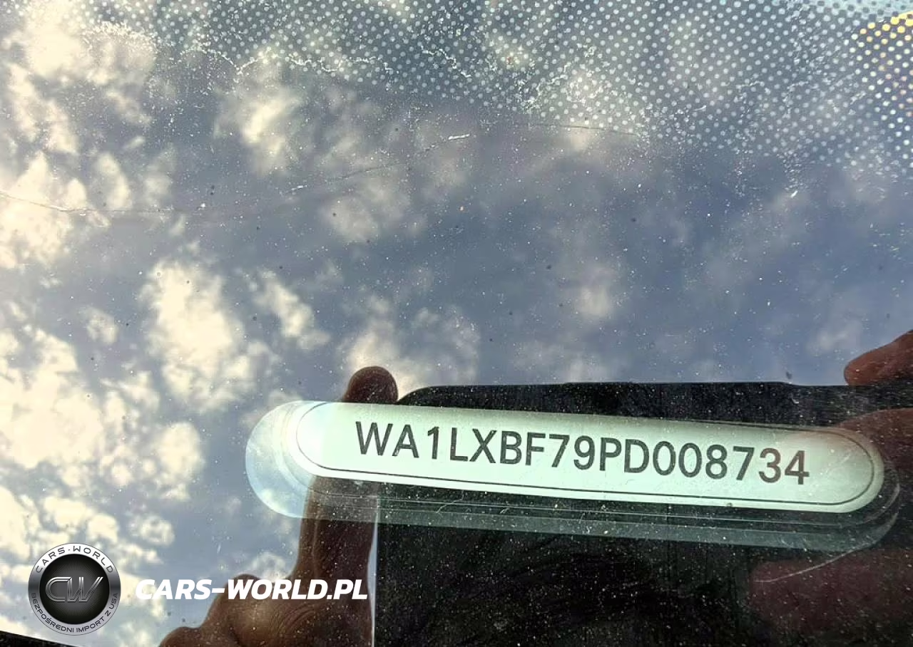 2023 Audi Q7 Premium Plus VIN:WA1LXBF79PD008734 - 10