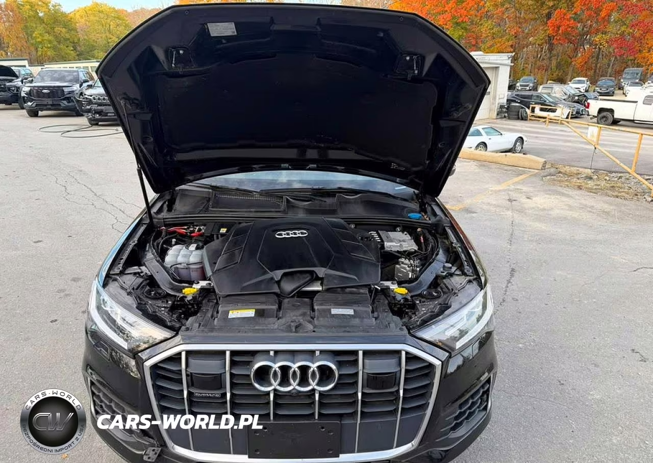 2023 Audi Q7 Premium Plus VIN:WA1LXBF79PD008734 - 5