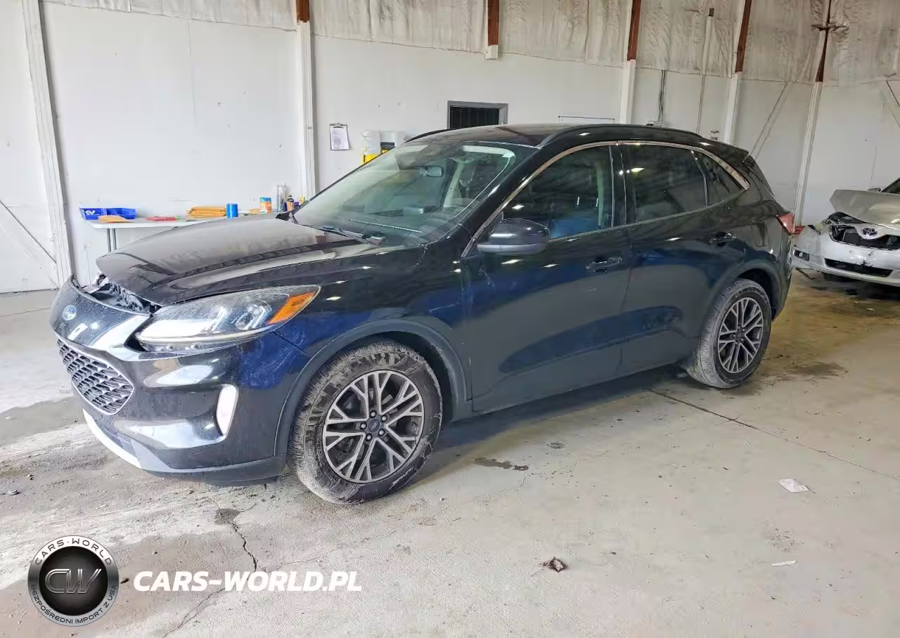 2020 Ford Escape Sel