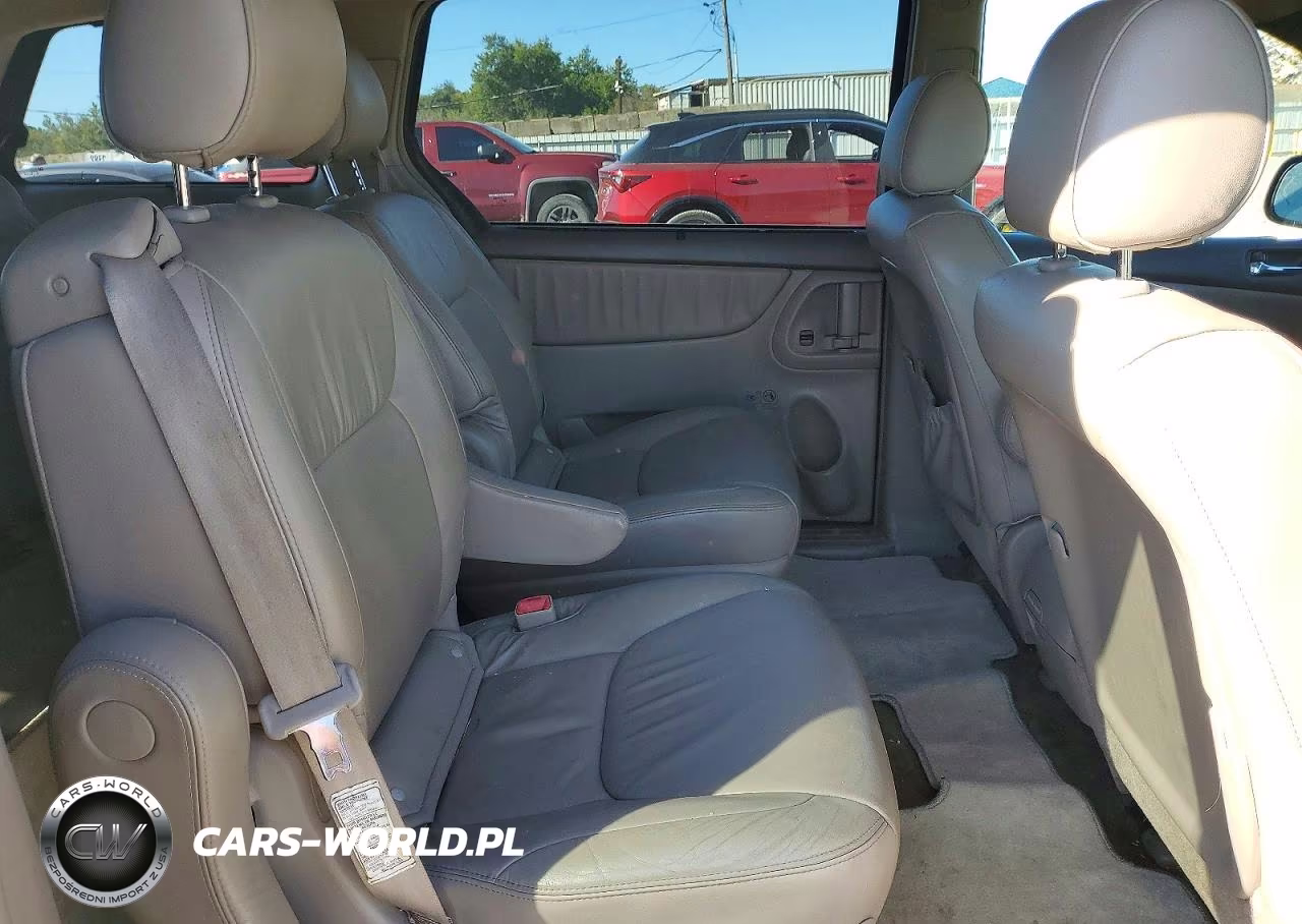 2008 Toyota Sienna Xle Limited VIN:5TDBK22CX8S022165 - 11