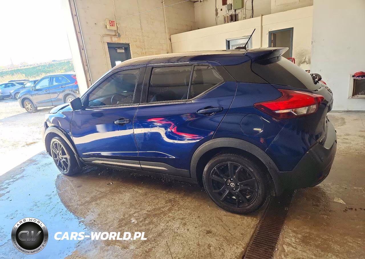2020 Nissan Kicks Sr VIN:3N1CP5DV0LL570554 - 2