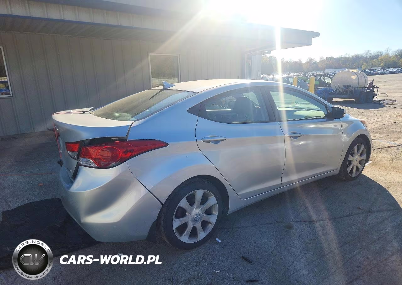 2013 Hyundai Elantra Limited VIN:KMHDH4AE1DU637887 - 3