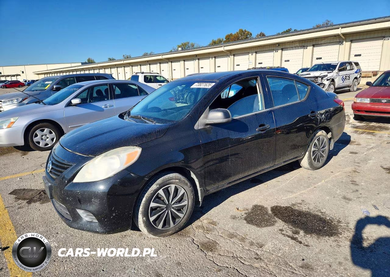2012 Nissan Versa 1.6 S