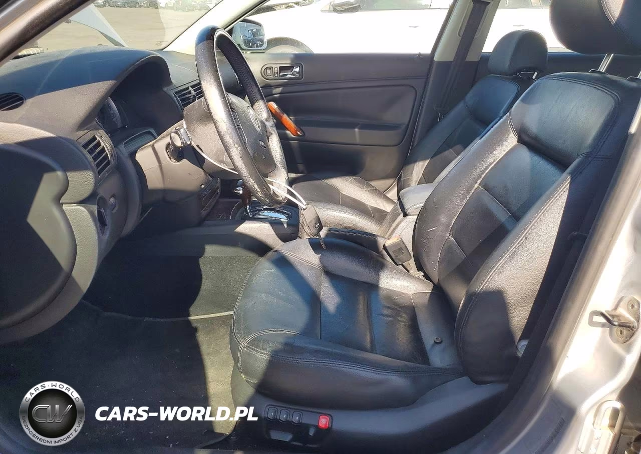 2004 Volkswagen Passat Glx VIN:WVWWH63B64E038778 - 7
