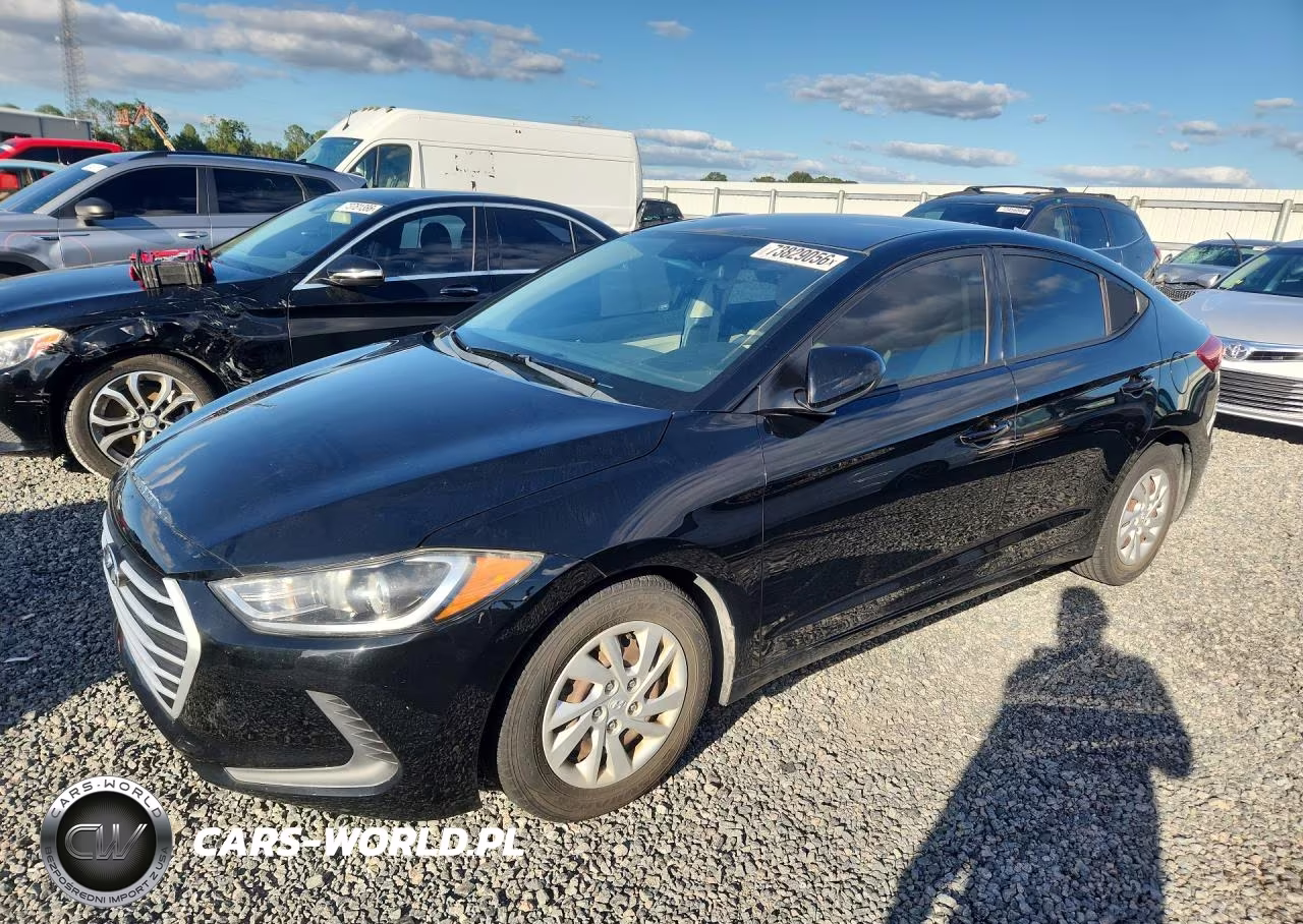 2018 Hyundai Elantra Se VIN:5NPD74LF8JH401322 - 1