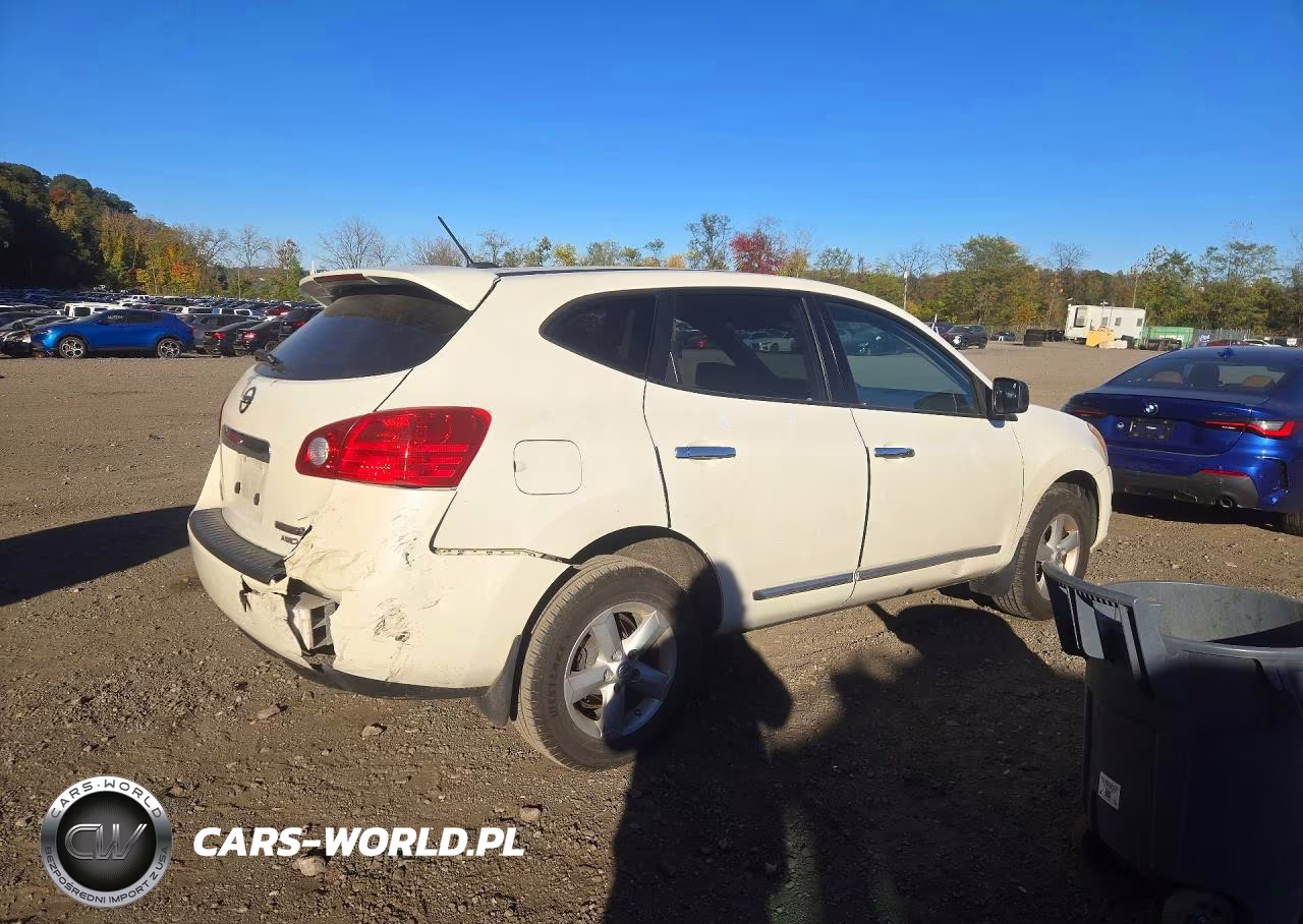 2012 Nissan Rogue S VIN:JN8AS5MV5CW390195 - 3
