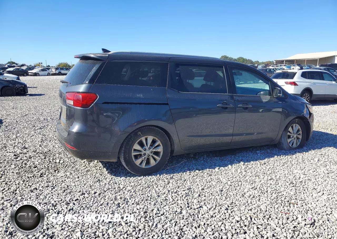 2015 Kia Sedona Lx VIN:KNDMB5C1XF6017780 - 3