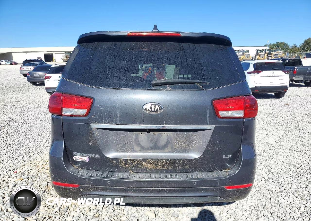 2015 Kia Sedona Lx VIN:KNDMB5C1XF6017780 - 6