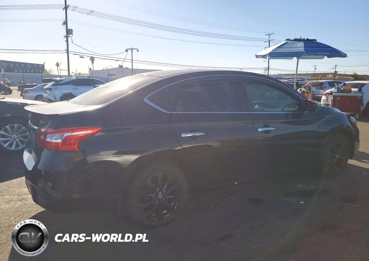 2018 Nissan Sentra S VIN:3N1AB7AP2JY264298 - 3